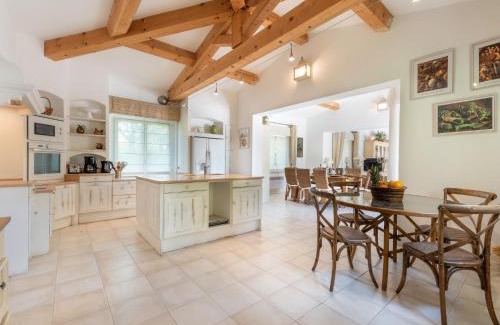 Les Restanques Villa | Villa Les Mûres mûres by Interhome
