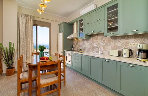 Limeniskos Villa | Villa Liakos | Luxury villa, gorgeous sea view, close to Falassarna Beach