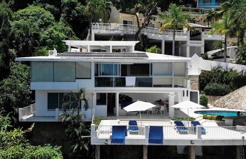 Pichilingue House | Villa Lilly in Acapulco