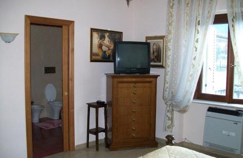 Introdacqua Bed & Breakfast | Villa Linda Bed And Breakfast
