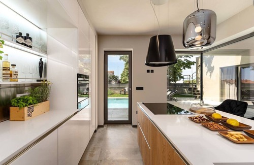 Novigrad Villa | Villa Lipa Tree by Villas Guide