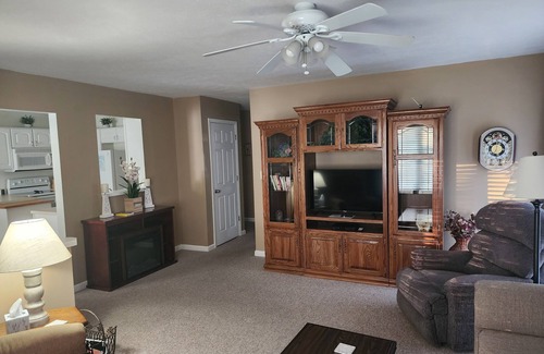 Marion Villa | Villa located inside city limits