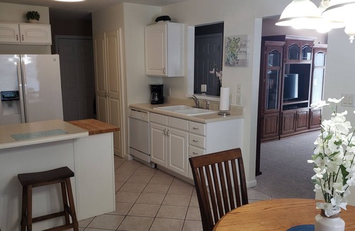 Marion Villa | Villa located inside city limits