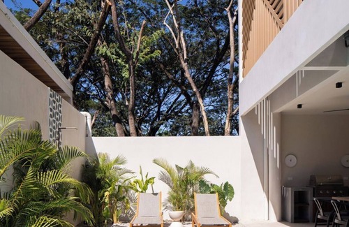 Samara House | Villa Loro, Villa Loro
