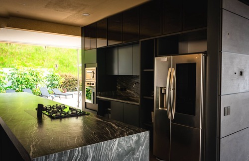 Medellin Villa | Villa Los Balsos, De Las Mejore Propiedades En Medellín