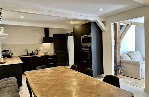 Coly Villa | Villa Lucéo 8 pers. Private swimming pool Dordogne near Sarlat.