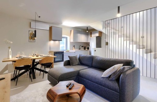 Tinjan House | Villa Luca by Interhome