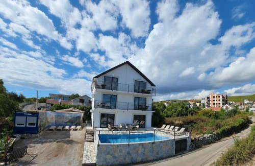 Krimovica Hotel | Villa Luca