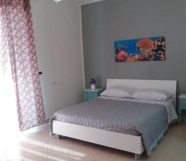 Mondragone Bed & Breakfast | villa lucia