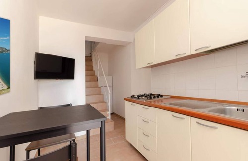 Mattinata Apartment | Villa Lucia Mono 2 Pomegranate