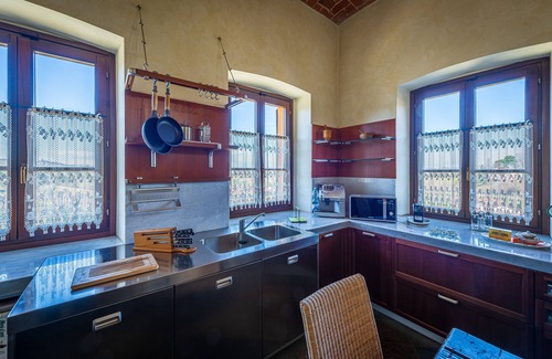 Alba Villa | Villa Ludovica, Alba Hills