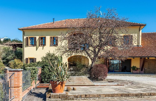 Alba Villa | Villa Ludovica, Alba Hills