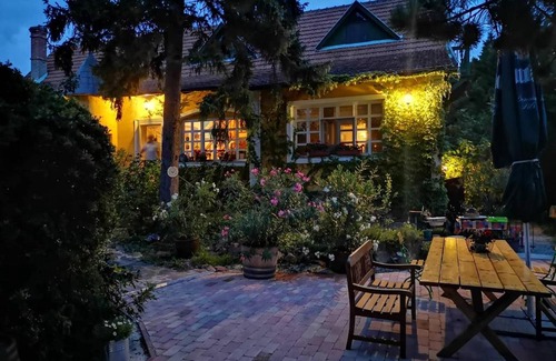 Revfulop House | Villa-Magdi Vendégház