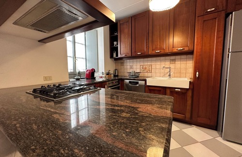 Como Villa | Villa Magnolia - With Garden in the Center of Como