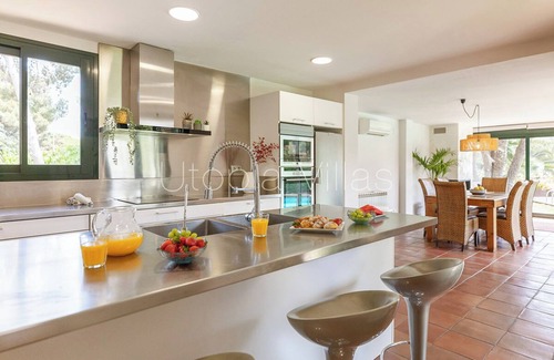 Passeig Maritim House | Villa Mahe by Utopia Villas