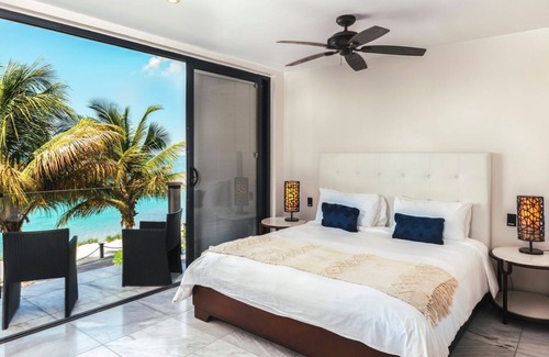 Fryes Beach Resort | Villa Manda - Three Bedroom Resort, Sleeps 6