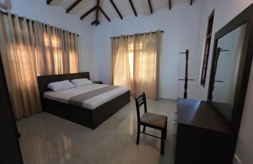 Panadura Villa | Villa Mango Tree in Keselwatta, Panadura