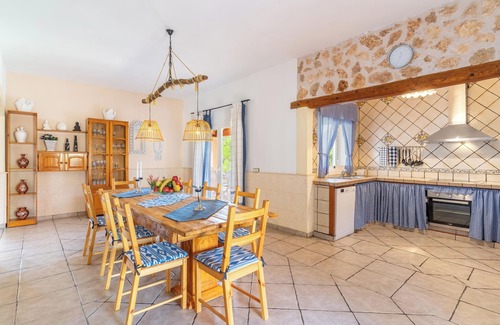 Portopetro House | "Villa Manuela" with Infinity Pool, Garden & Wi-Fi