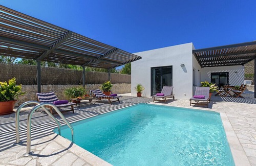 Puerto de Pollensa Villa | Villa Marcelino with Private Pool and free A/C near to Port de Pollensa