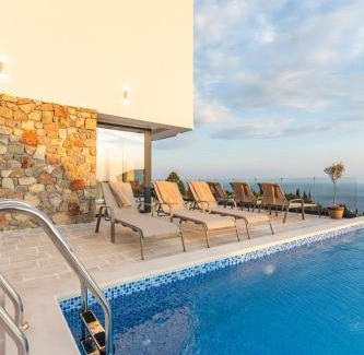 Rezevici Villa | Villa Mare