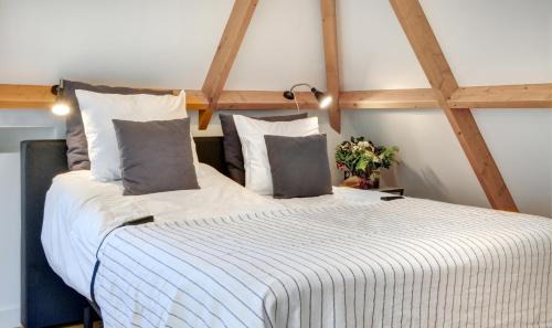 Sint Maartensvlotbrug Apartment | Villa Mare