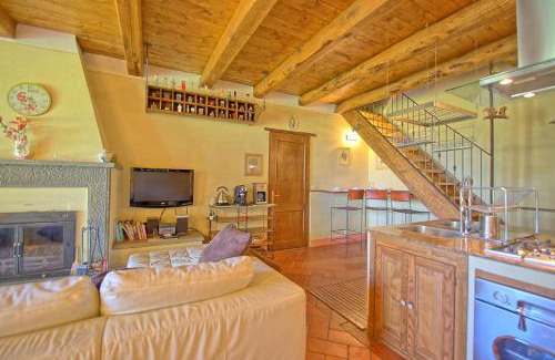 Pieve di Chio Villa | Villa Margherita by PosarelliVillas