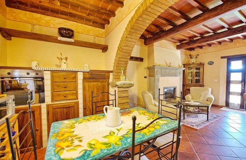 Pieve di Chio Villa | Villa Margherita Uno - Villa Margherita Uno