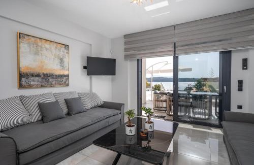 Perigiali Villa | VILLA MARIA PF EE