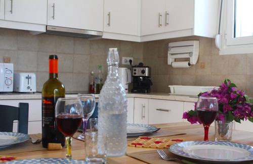 Kamilari Villa | Villa Marikami, an amazing new stone built house in Kamilari