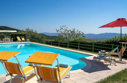 Croce a Uzzo Villa | Villa Mario, piscina privata,aria cond,immersa nel verde,campagna Toscana