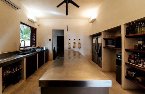 Zona Hotelera Villa | Villa Mariola, Tulum – Beachfront Chef Included