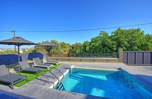 Kato Galatas Villa | Villa Maripol - Holiday Villa Rental with private swimming pool on the Island of Crete