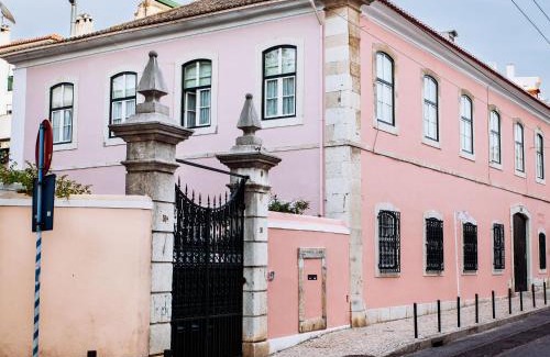 Cruz Quebrada House | Villa Marquês near Tejo River