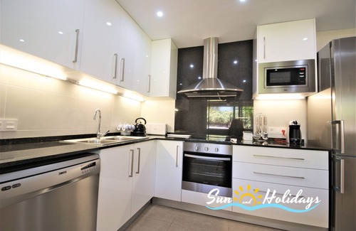 El Vendrell Villa | Villa Martina with private pool and large garden