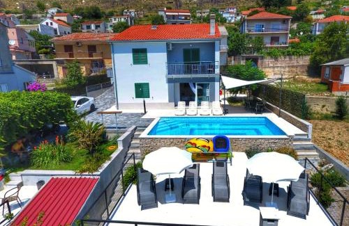 Mravince Villa | Villa Matković with private pool - Kučine, Split