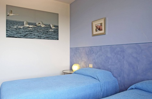Fucecchio Villa | Villa Maura overlooks a dream vallery in Tuscany. Fantastic Pool, Private Garden