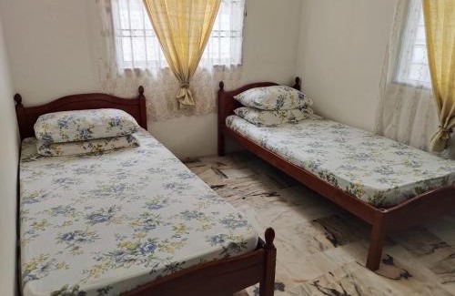 Kampung Bagan Lalang House | Villa Medina @ Sepang Gold Coast