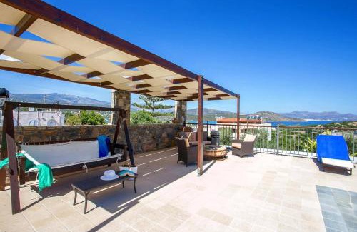 Skotino Villa | Villa Melia by Villa Plus