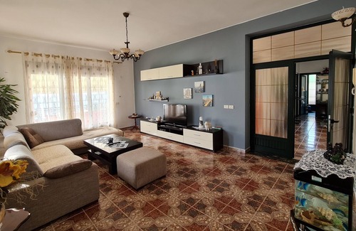 Orikum House | Villa Meminaj Vlore, Sea View and Garden, Vlore