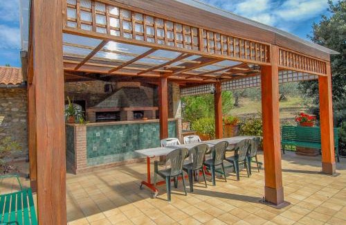 Casalini Villa | Villa Messi by Interhome