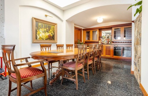 Ospedaletti Villa | Villa Miramare: Piscina e Vista Mare - Villa Miramare con Piscina e Vista Mare