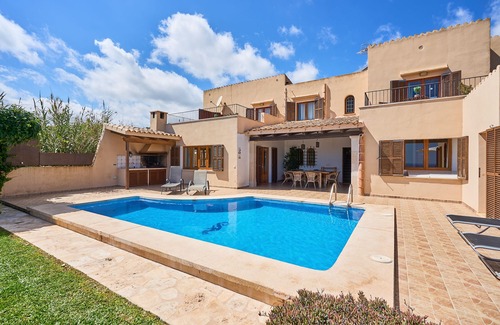 S Horta House | Villa mit Pool, Grossem Garten und Blick auf das Land