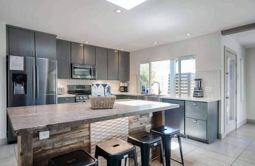 Shea North Estates House | Villa Moderna - 7BR|3BA