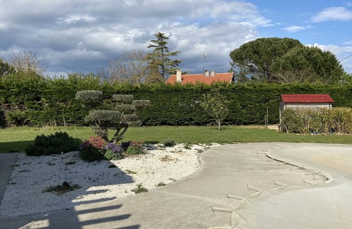 Briatexte Villa | Villa "Moderne au Coeur du Tarn" with Pool & Wi-Fi