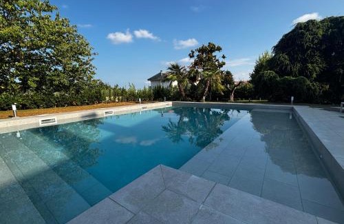 Mosciano Sant'Angelo Bed & Breakfast | Villa Monaco