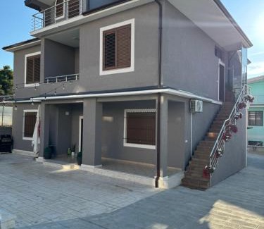 Golem Villa | Villa Mondi