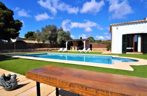 Cala Pi House | VILLA MONICA en Cala Pi ideal para familias- Mallorca