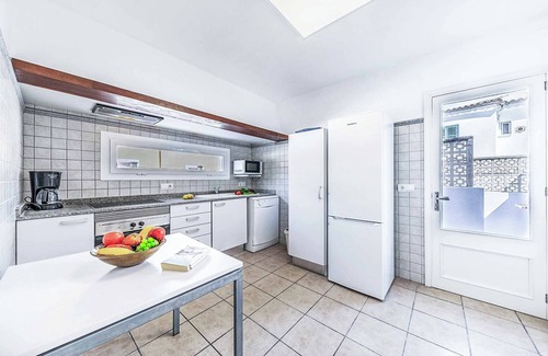 Les Palmeres Villa | Villa Monsy 2 - Three Bedroom Villa, Sleeps 5