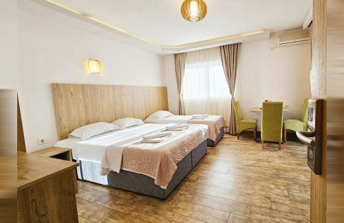 Babilonija Apartment | Villa Montemaris Budva