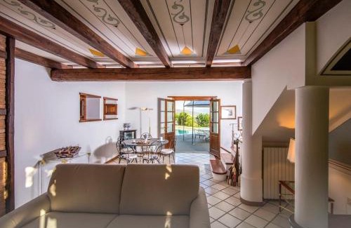 Porciano Villa | Villa Montermoli Tuskany